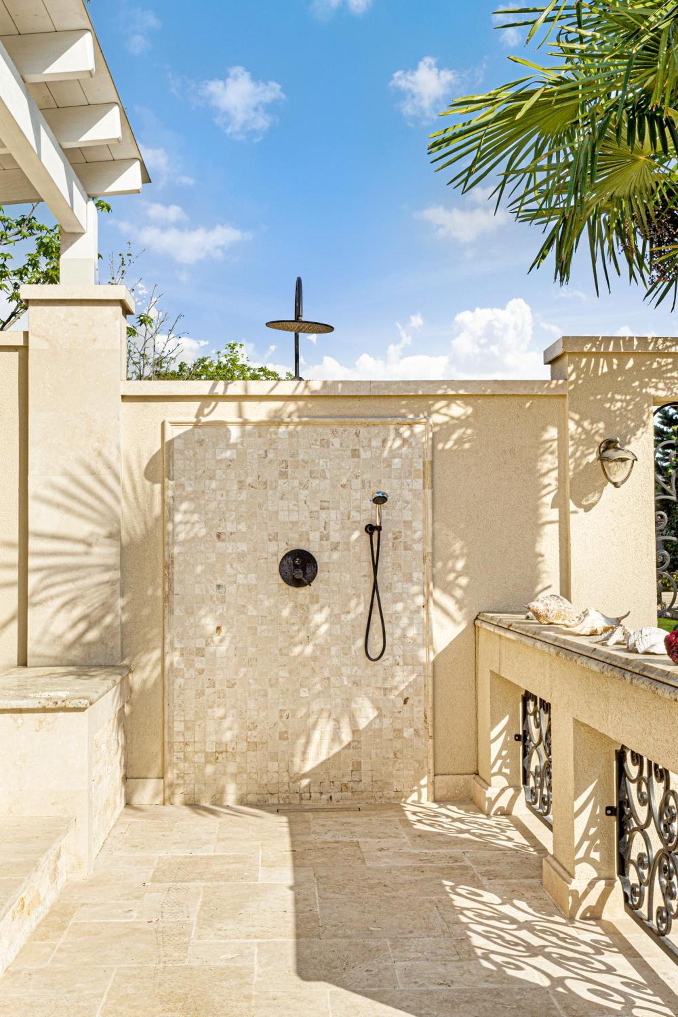 Sika Palladium Garden & Spa Central Apartment Arad Exterior foto